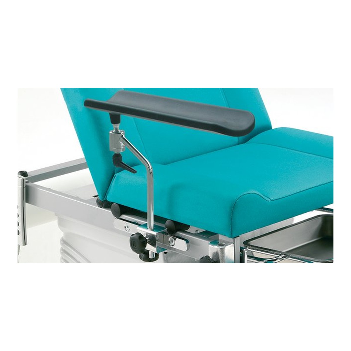 Подлокотник регулируемый из полиуретана